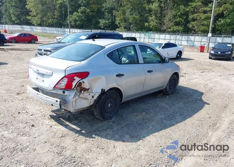 2015 Nissan Versa 1.6 S/1.6 S+/1.6 Sl/1.6 Sv z USA, uszkodzony, nr VIN 3N1CN7AP7FL831156